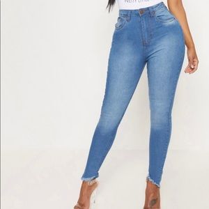 🌹Shape Mid Wash High Waist Skinny Jeans💘